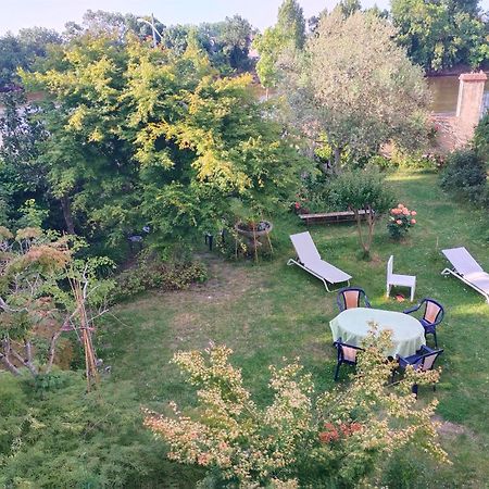 Les Balcons Sur La Loire Bed & Breakfast Chalonnes-sur-Loire Dış mekan fotoğraf
