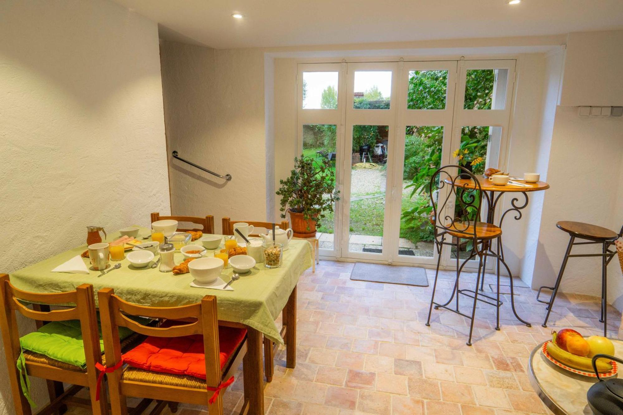 Les Balcons Sur La Loire Bed & Breakfast Chalonnes-sur-Loire Dış mekan fotoğraf